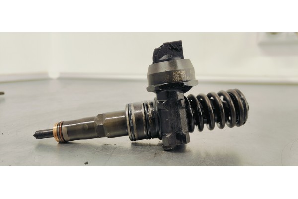 Recambio de inyector para seat leon (1p1) sport referencia OEM IAM 038130073AG  