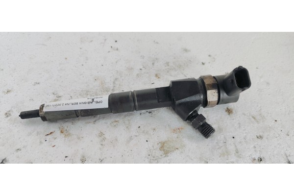 Recambio de inyector para opel insignia berlina 2.0cdti 130 fap referencia OEM IAM 0445110327  