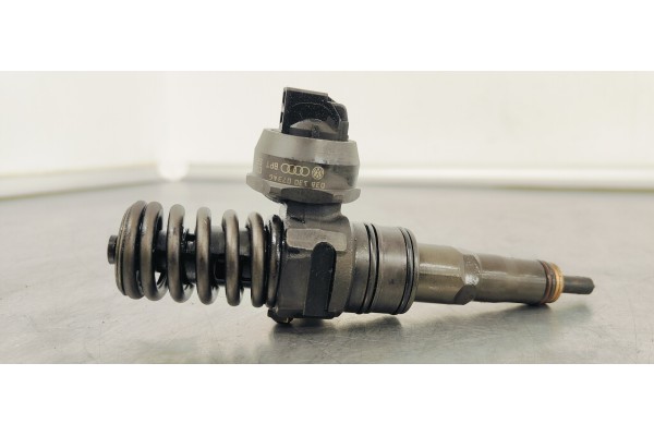 Recambio de inyector para seat leon (1p1) sport referencia OEM IAM 038130073AG  