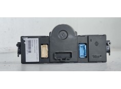 Recambio de mando climatizador para renault megane ii coupe/cabrio luxe dynamique referencia OEM IAM 8200413906  