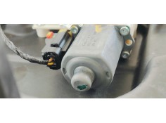 Recambio de elevalunas trasero derecho para dodge journey 2.0 crd 140 fap referencia OEM IAM   