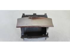 Recambio de cenicero para mercedes-benz clase c (w203) berlina 220 cdi (203.006) referencia OEM IAM A2036800852  