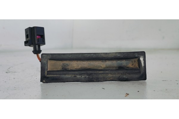 Recambio de maneta exterior porton para volkswagen passat variant (3b6) básico referencia OEM IAM 3B9827566B  