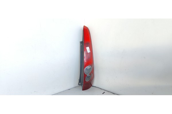 Recambio de piloto trasero derecho para ford fiesta (cbk) 1.4 tdci cat referencia OEM IAM   