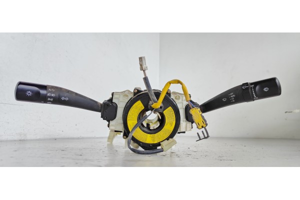 Recambio de mando multifuncion para ssangyong rexton 270 xdi premium referencia OEM IAM 8591008151  