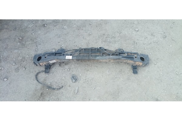 Recambio de refuerzo paragolpes trasero para kia stonic (ybcuv) 1.2 i 85 referencia OEM IAM 86631H8410  