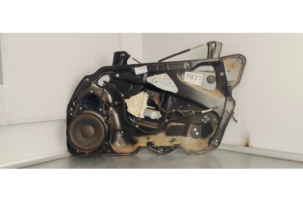 Recambio de elevalunas delantero derecho para volkswagen passat berlina (3c2) 1.6 i 102 referencia OEM IAM 1K0959792L  