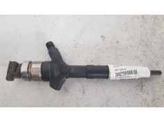 Recambio de inyector para toyota avensis berlina (t25) referencia OEM IAM 236700G040  