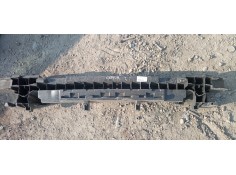 Recambio de refuerzo paragolpes trasero para renault captur 1.2 i turbo 118 referencia OEM IAM   