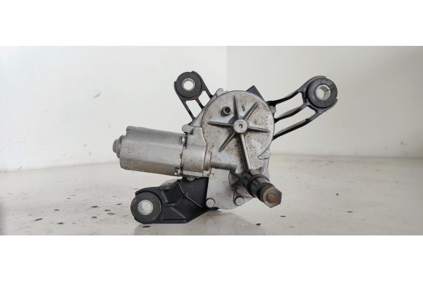 Recambio de motor limpia trasero para opel astra h berlina 1.7 16v cdti referencia OEM IAM 13105981  