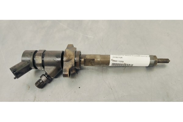 Recambio de inyector para citroen c4 grand picasso exclusive plus referencia OEM IAM 0445110259  