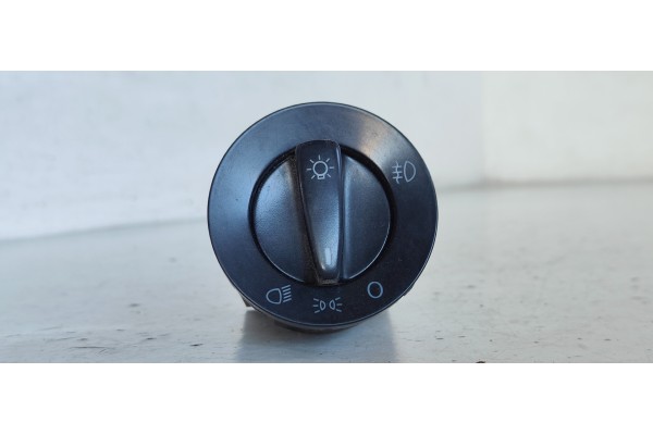 Recambio de mando luces para volkswagen golf iv berlina (1j1) 1.9 tdi referencia OEM IAM 1C0941531  