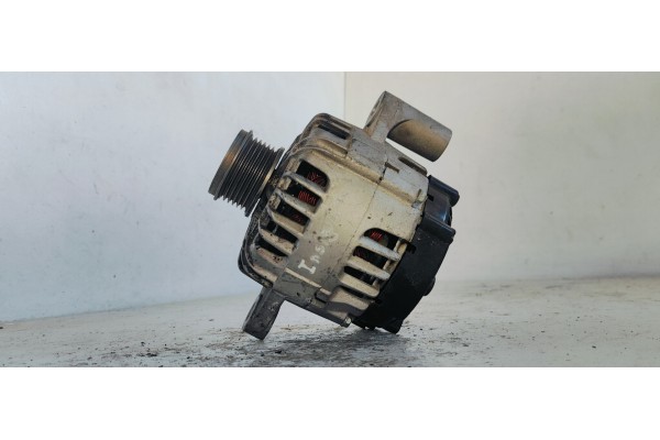 Recambio de alternador para opel insignia berlina 2.0cdti 130 fap referencia OEM IAM   