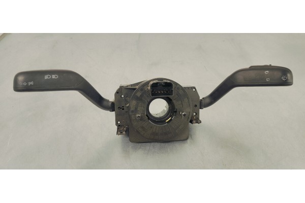 Recambio de mando multifuncion para skoda fabia (5j2 ) 1.2 i referencia OEM IAM 7H0953503BJ  