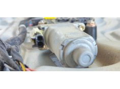 Recambio de elevalunas delantero derecho para kia cerato 2.0 lx crdi berlina (4-ptas.) referencia OEM IAM   