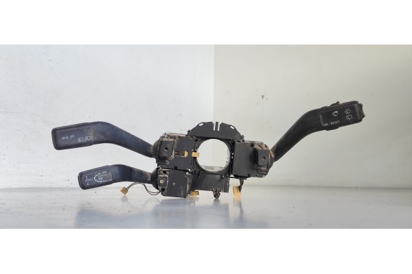 Recambio de mando multifuncion para volkswagen passat berlina (3c2) 2.0 tdi referencia OEM IAM 3C9953513  