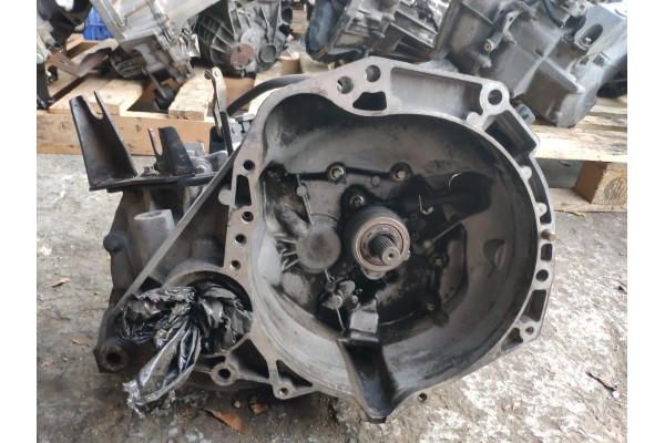 Recambio de caja cambios para renault megane ii berlina 5p 1.6 16v referencia OEM IAM JH3103  