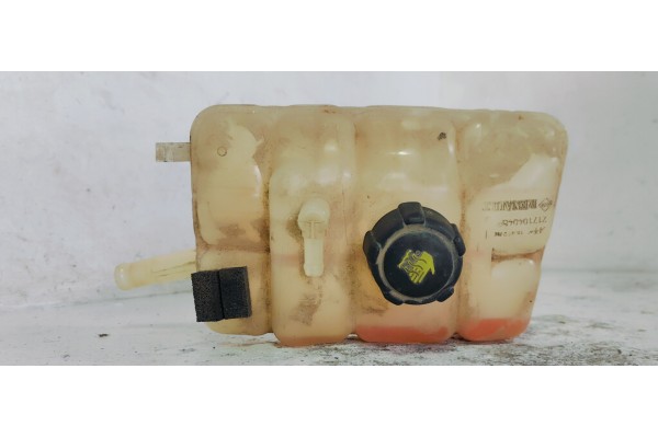 Recambio de deposito expansion para renault megane iv berlina 5p megane iv berlina fase 1 referencia OEM IAM 217104048R  
