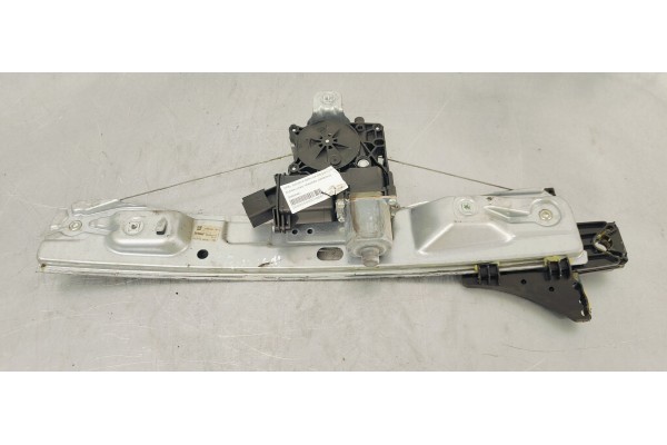 Recambio de elevalunas trasero derecho para opel insignia berlina 2.0 cdti 170 fap referencia OEM IAM 20952451  