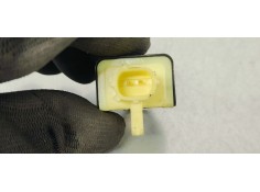 Recambio de sensor para toyota corolla (e21) zwe219l-dhxnbw(6h) referencia OEM IAM 8983102360  