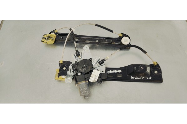 Recambio de elevalunas delantero derecho para opel insignia berlina 2.0 cdti 170 fap referencia OEM IAM 20952453  