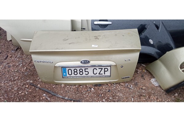 Recambio de porton trasero para kia cerato 2.0 lx crdi berlina (4-ptas.) referencia OEM IAM   