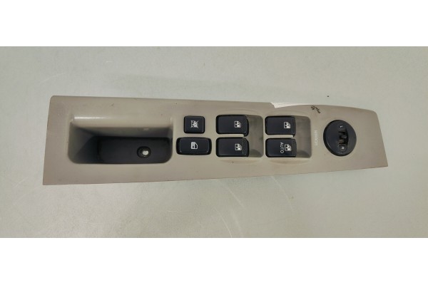 Recambio de mando elevalunas delantero derecho para kia sorento 2.5 crdi ex referencia OEM IAM   