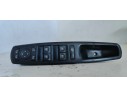 Recambio de mando elevalunas delantero izquierdo para renault scenic iii 1.6dci 130 fap referencia OEM IAM 809610017R  