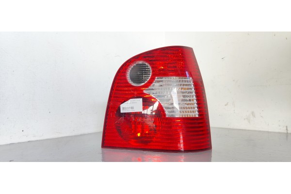 Recambio de piloto trasero derecho para volkswagen polo (9n1) 1.2 12v referencia OEM IAM   