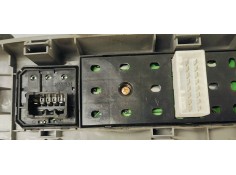 Recambio de mando elevalunas delantero derecho para kia sorento 2.5 crdi ex referencia OEM IAM   