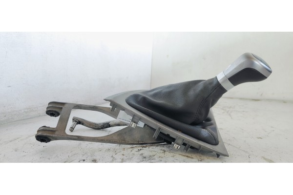 Recambio de palanca cambio para bmw serie 1 berlina (e81/e87) 116d referencia OEM IAM   