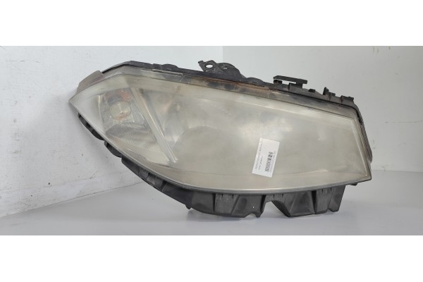 Recambio de faro derecho para renault megane ii berlina 3p 1.5 dci diesel referencia OEM IAM   