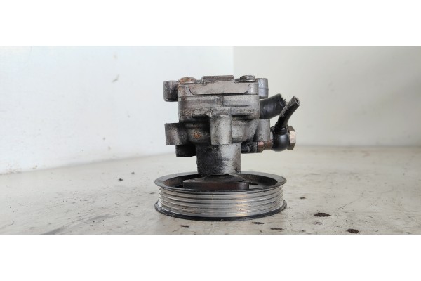 Recambio de bomba direccion para audi a4 avant (b5) 1.9 tdi referencia OEM IAM 038145255D  