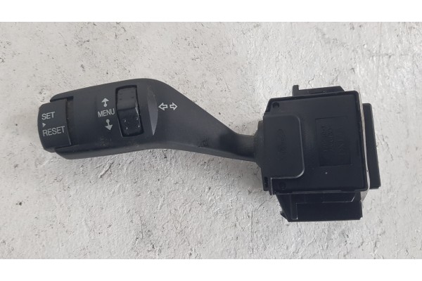 Recambio de mando intermitentes para ford kuga (cbv) 2.0tdci 136 4x4 fap referencia OEM IAM 4M5T13335BD  