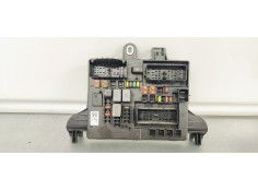 CAJA RELES / FUSIBLES 13485565 