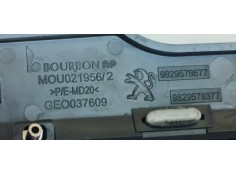 Recambio de moldura para peugeot 3008 allure pack referencia OEM IAM 9829578677  