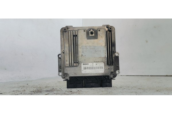 Recambio de centralita motor uce para renault scenic iii 1.6dci 130 fap referencia OEM IAM 237101074R  