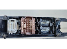 Recambio de mando elevalunas delantero izquierdo para renault espace iv (jk0) grand espace expression referencia OEM IAM 8200250