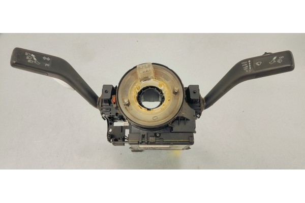 Recambio de mando multifuncion para volkswagen passat berlina (3c2) 1.6 i 102 referencia OEM IAM 3C5953513P  