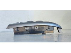 Recambio de mando elevalunas delantero izquierdo para kia carnival 2.9 crdi cat referencia OEM IAM 935704D3200T  