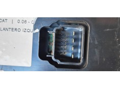 Recambio de mando elevalunas delantero izquierdo para kia carnival 2.9 crdi cat referencia OEM IAM 935704D3200T  