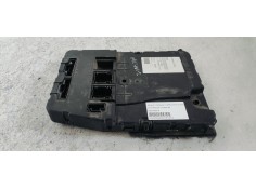Recambio de caja reles / fusibles para renault megane ii berlina 5p confort authentique referencia OEM IAM 8200780018  