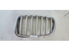 Recambio de rejilla delantera para bmw x3 (f25) 2.0 turbodiesel referencia OEM IAM 51117210725  