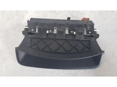 Recambio de pantalla multifuncion para peugeot 308 1.4 i 100 referencia OEM IAM 9666631380  