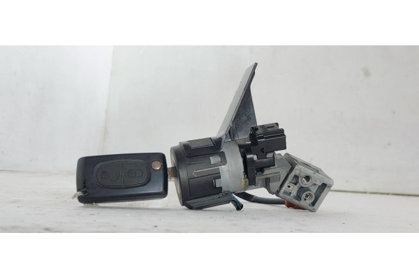 Recambio de conmutador de arranque para peugeot 207 1.4 i 95 referencia OEM IAM 9663123280  