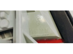 Recambio de piloto trasero derecho para bmw serie 3 berlina (e46) 320d referencia OEM IAM 28670204  