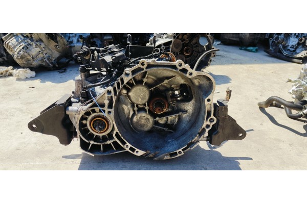 Recambio de caja cambios para hyundai sonata (nf) 2.0crdi 140 fap referencia OEM IAM M5GF2  