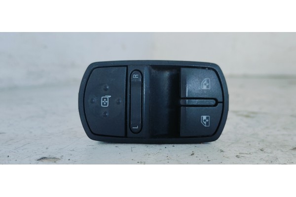 Recambio de mando elevalunas delantero izquierdo para opel corsa d cosmo referencia OEM IAM 13258521AA  