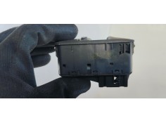 Recambio de mando elevalunas delantero izquierdo para opel corsa d cosmo referencia OEM IAM 13258521AA  