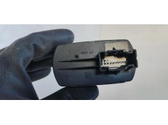 Recambio de mando elevalunas delantero izquierdo para opel corsa d cosmo referencia OEM IAM 13258521AA  